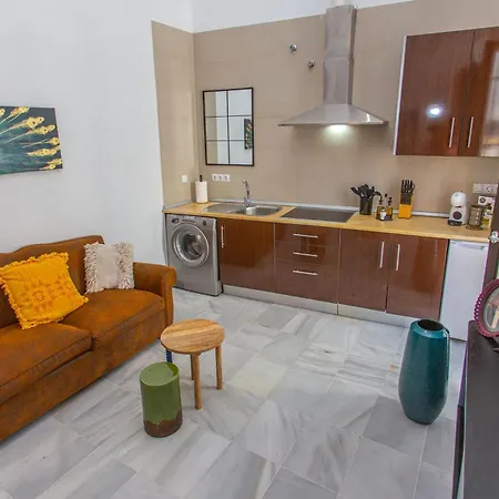 Centro Con Piscina Y Parking *