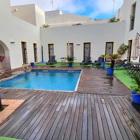 Centro Con Piscina Y Parking 公寓